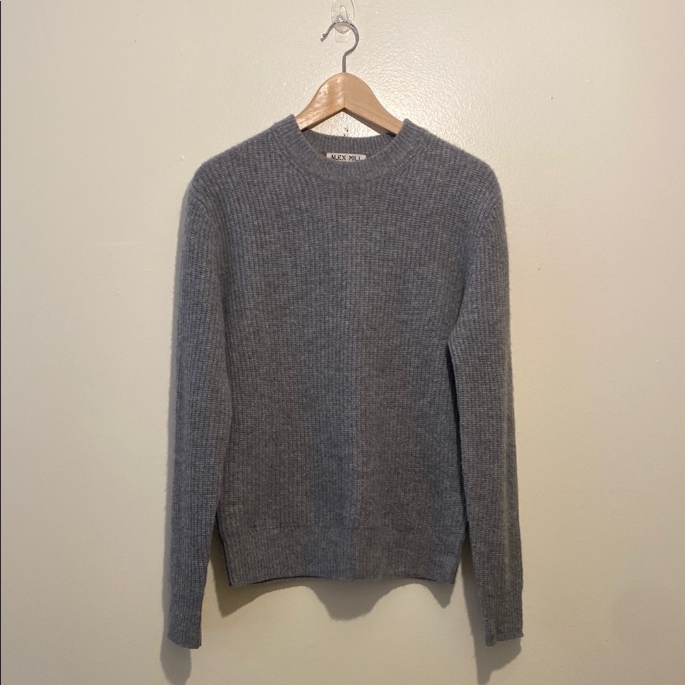 Alex Mill Cashmere Gray Crew Neck Sweater Fine Knit Minimalist Design. Size XXS